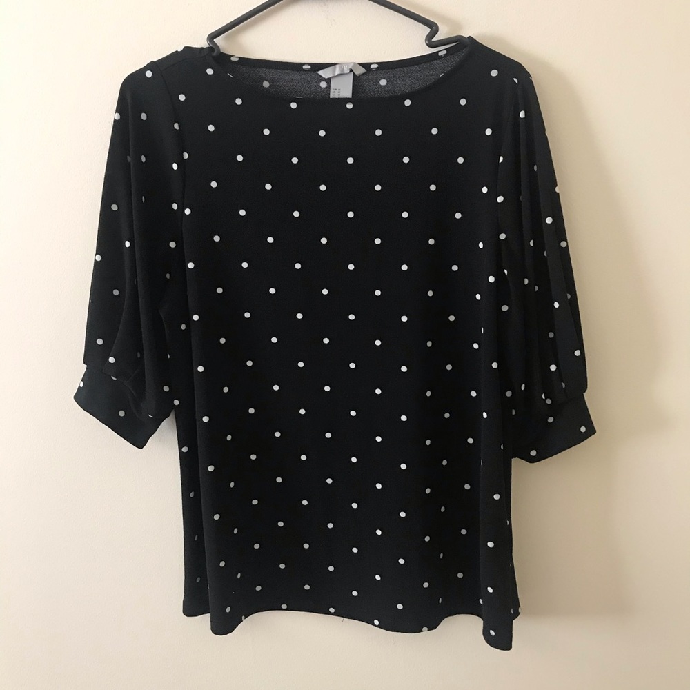 (2) H&M blouses bundle *price firm*